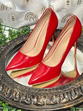 Genshuo Red Patent Pointed-Toe Stiletto Pumps